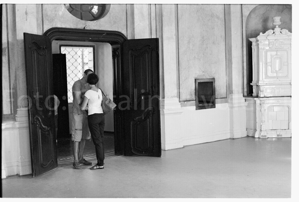 august-2013-xp2-400-044